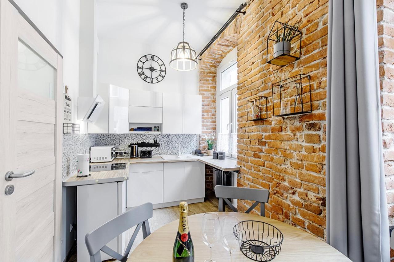 Rzeznicza 24 Apartment Wroclaw Bagian luar foto