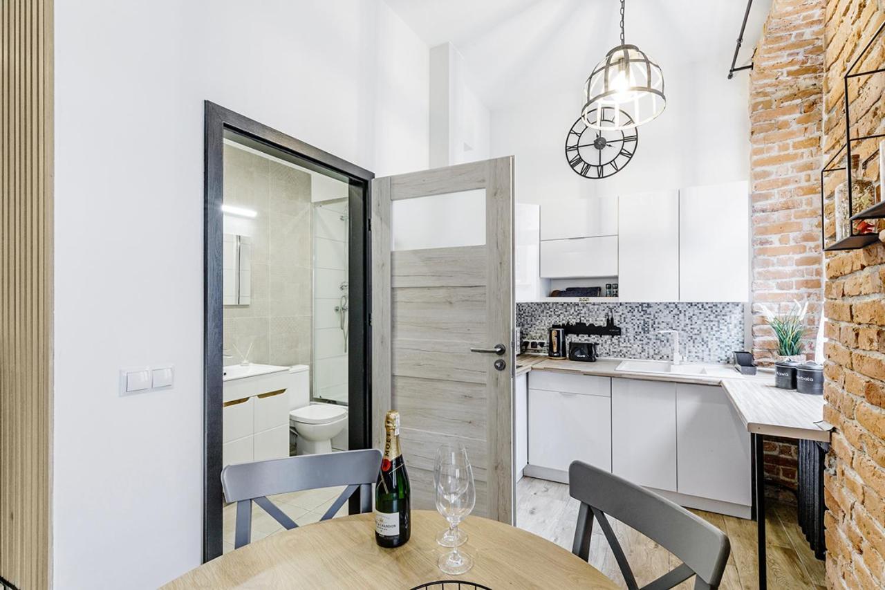 Rzeznicza 24 Apartment Wroclaw Bagian luar foto
